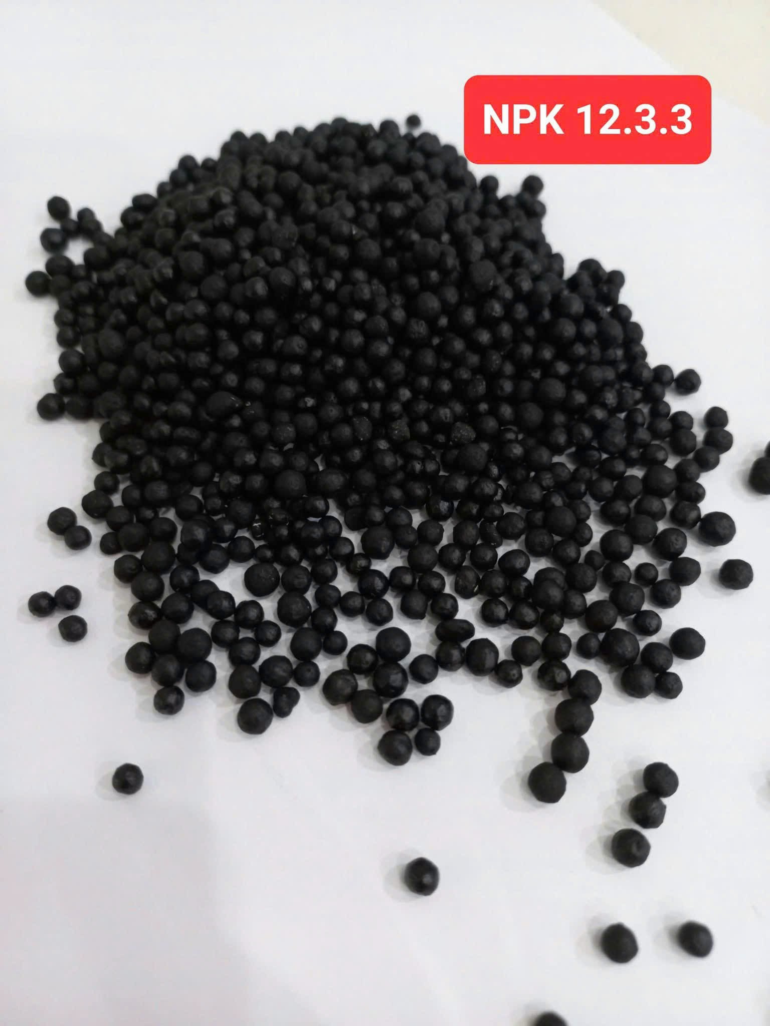 NPK 12.3.3 _ HUMIC AMINO